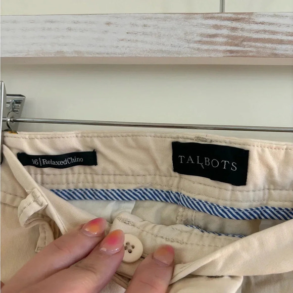 TALBOTS RELAXED CHINOS TIGER CRITTER - Picture 2 of 5